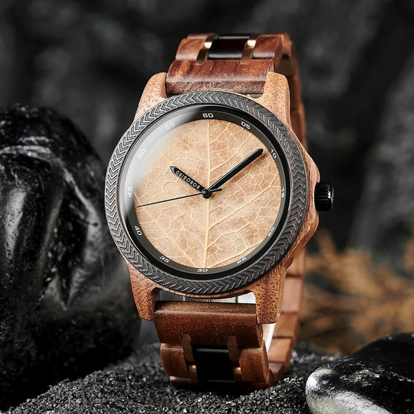 Reloj Bobo Bird con hoja marrón natural y pantalla minimalista