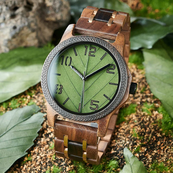 Reloj Bobo Bird con hoja verde natural y pantalla numérica moderna