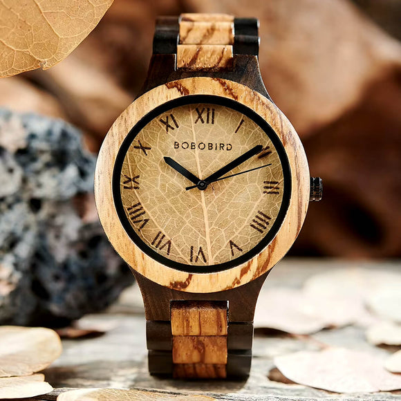 Reloj Bobo Bird con hoja marrón natural y pantalla con números romanos