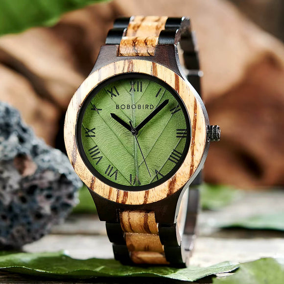 Reloj Bobo Bird con hoja verde natural y pantalla con números romanos